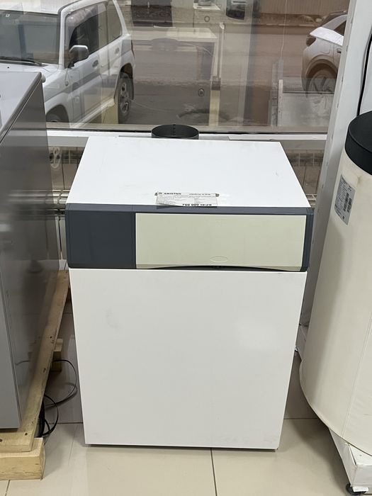 Продам котел Ariston Unbloc g 38