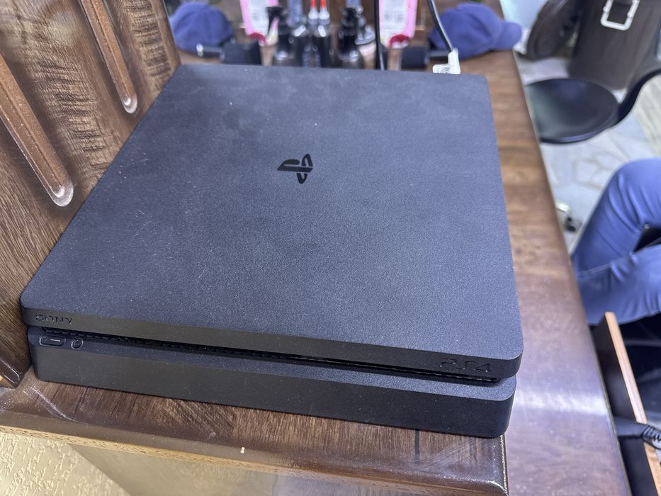 Ps 4slim sotlad!!