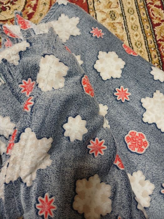 Мягкий тёплый плед