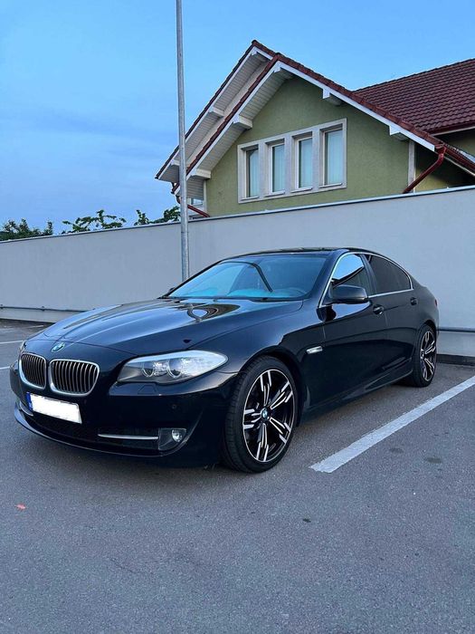 Rent A Car Bistrita. Preluam de la aeroport Cluj-Napoca la orice ora.