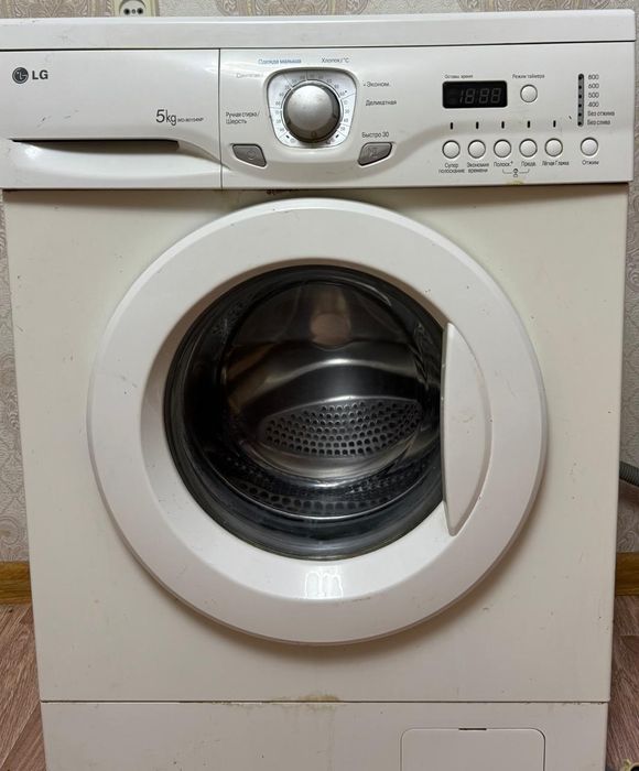 Стиральная машина автомат