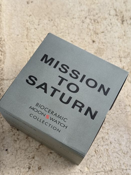 Omega x Swatch Bioceramic MoonSwatch - Mission to Saturn