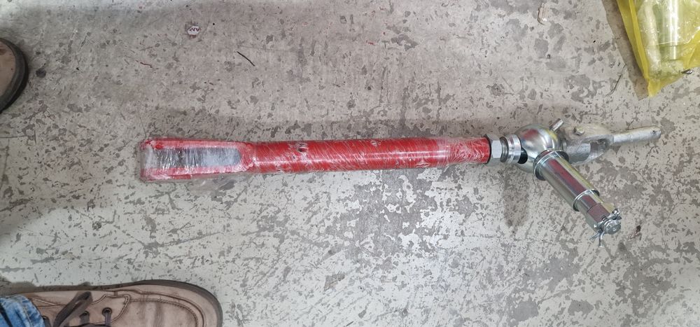 Tija reglabila tirant u 650 preț 300 lei bucata se poate trimite prin