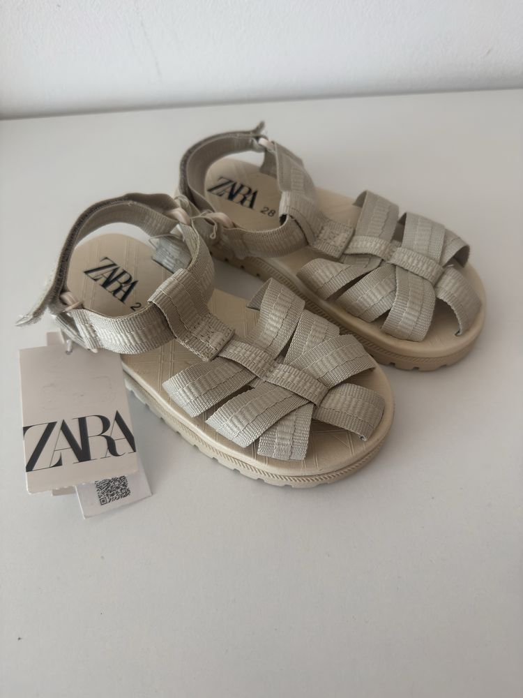 Детски сандалки Zara