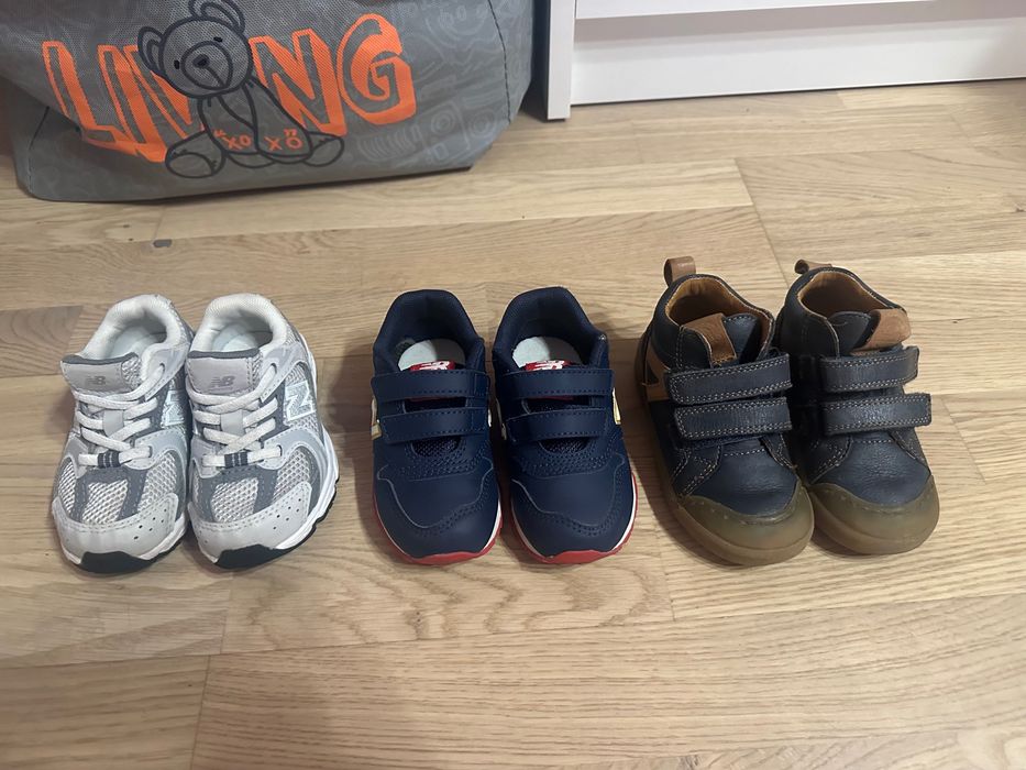 Обувки и дрехи Adidas/New balance