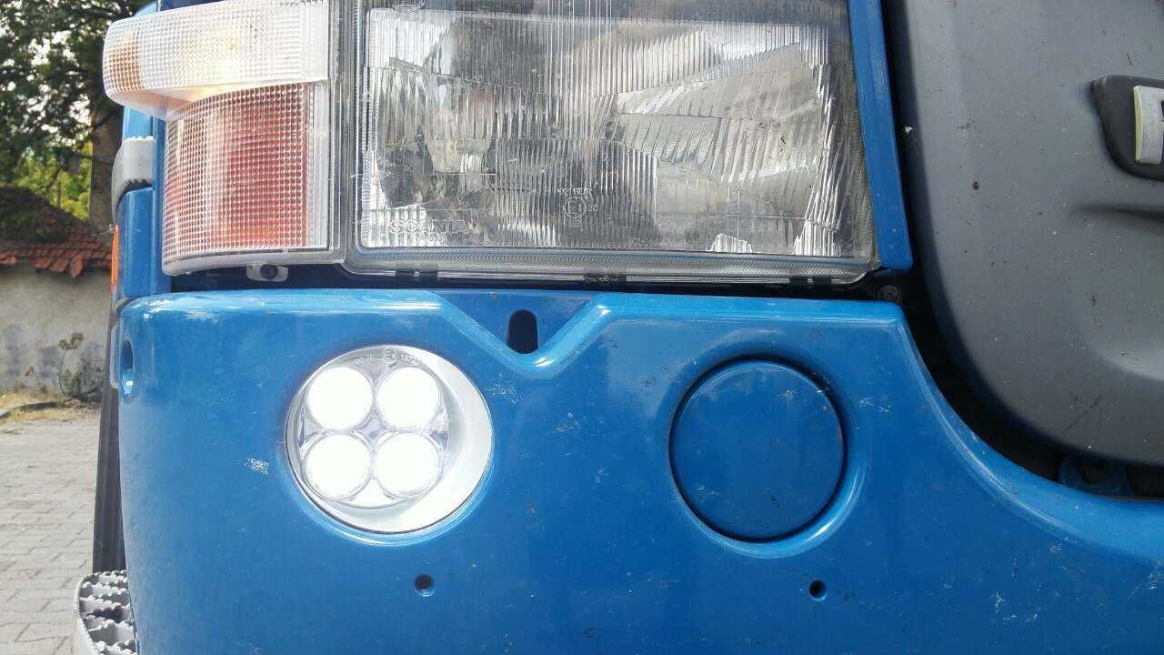 2 Броя Комплект LED Диодни Халогени за Scania Скания P G R T след 2004