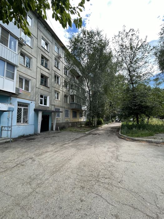 Продается 3х ком. квартира, р-н г-ма Жастар
