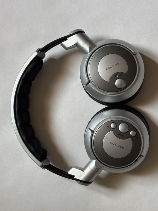 RSX 700 Beyerdynamic безжични слушалки