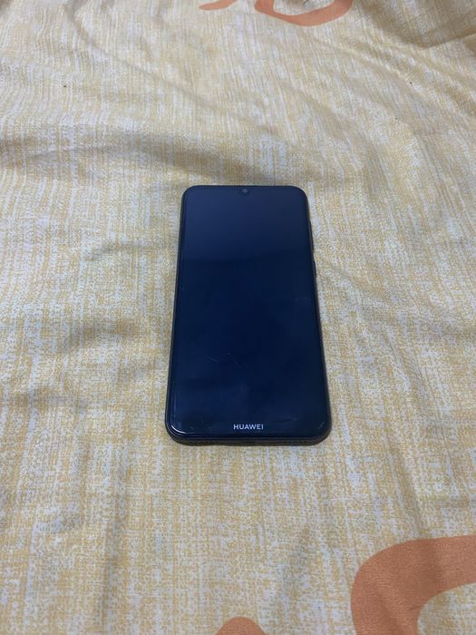 Huawei Y6 2019 in stare foarte buna