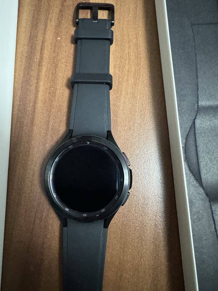 Samsung Galaxy Watch 4/44 mm