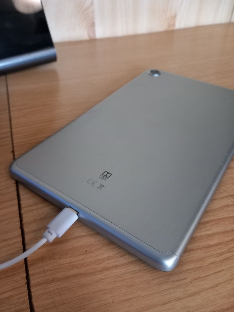 Lenovo Tab M8 platinum Grey