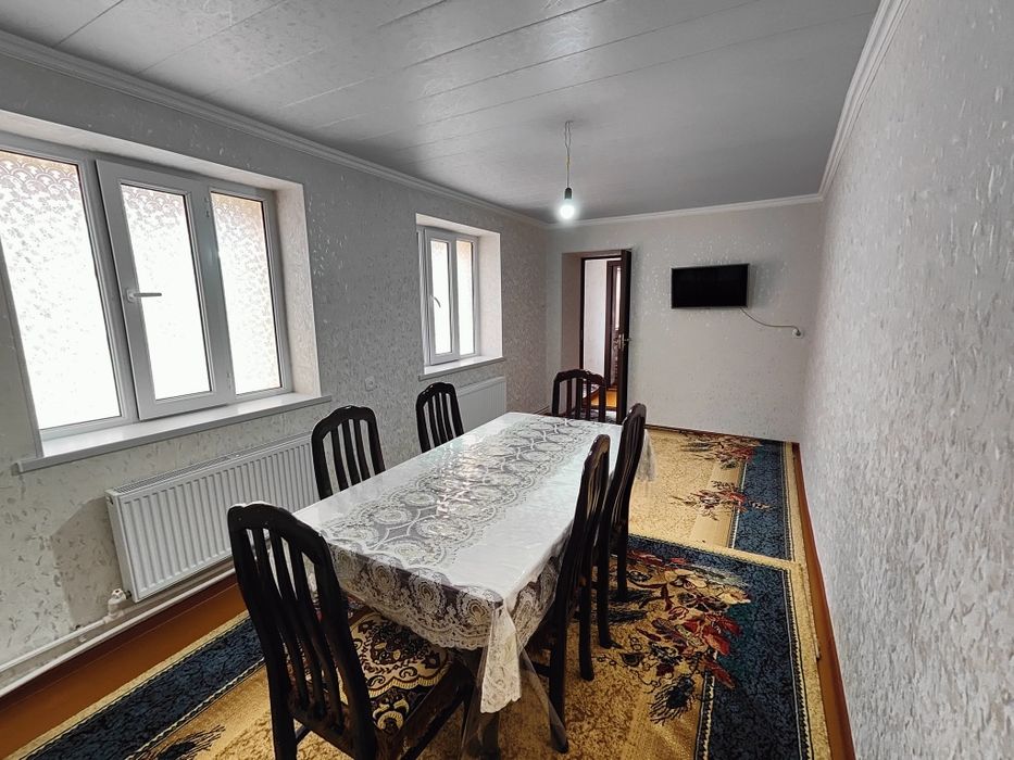 Qibray Markazi 3 sotix uy 6 xona / Центр Кибрая дом 3 сот 6 комнаты