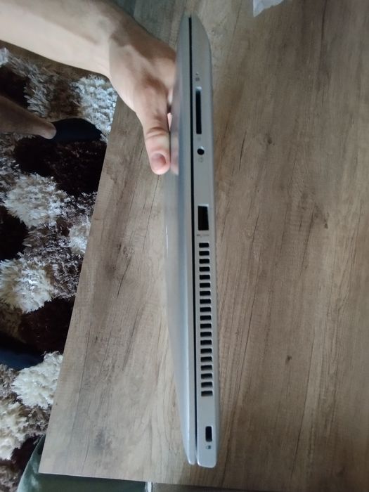 Laptop HP ProBook 440 G5, i5, 8GB RAM, SSD 256GB, NVIDIA GeForce