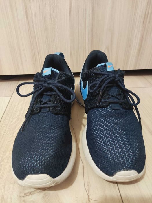 NIKE Roshe run 38 маратонки