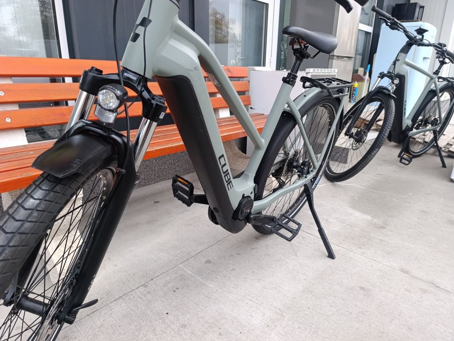 Електрически велосипед Cube Kathmandu Hybrid One 750/28/L