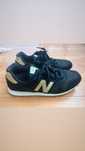 Дамски маратонки New Balance 373