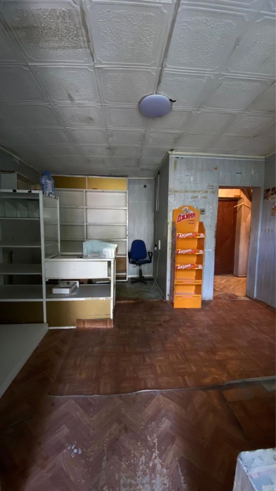 Магазин в центре