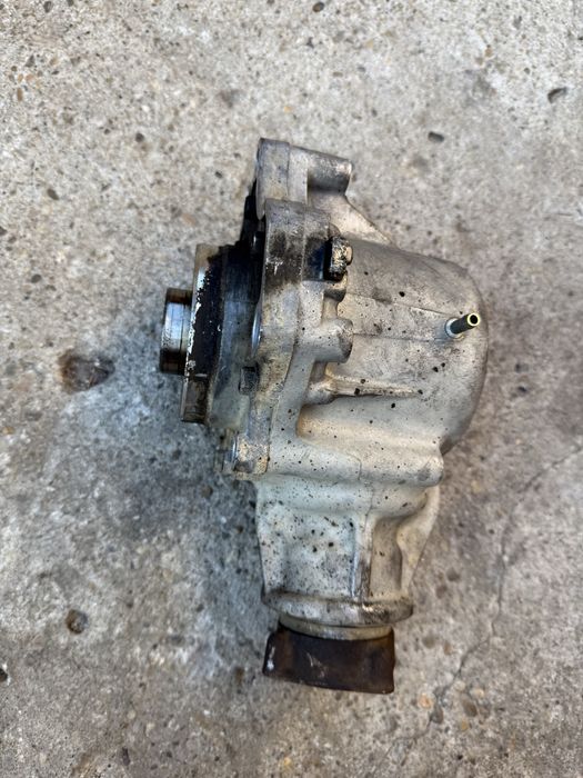 Diferential,grup fata Honda CR-V\2.2D\2011