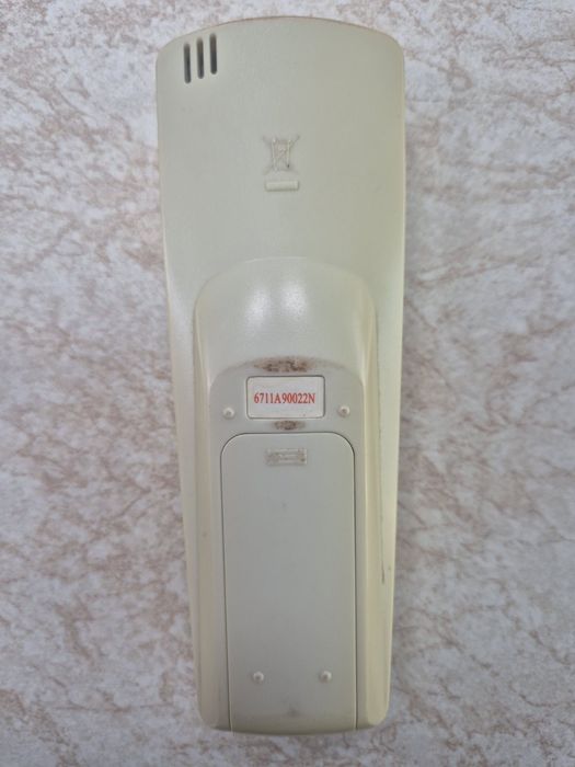 Оригинално дистанционно климатик LG