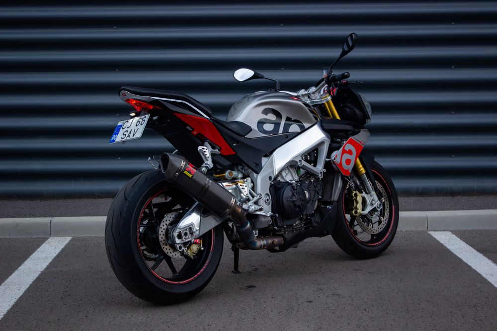 APRILIA TUONO V4 1000cmc 167cp
