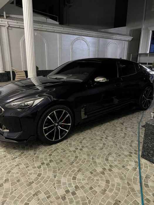 Kia stinger 3.3