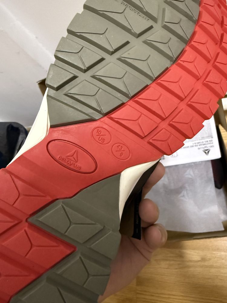 Спец обувь Delta Plus 42 - 42,5