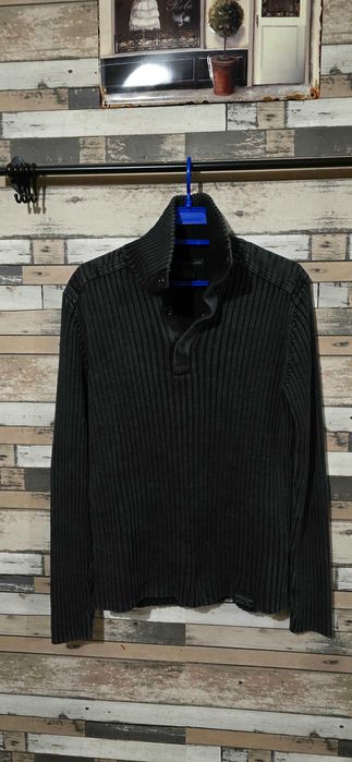 Calvin Klein S/M- мъжки пуловер (х-588)