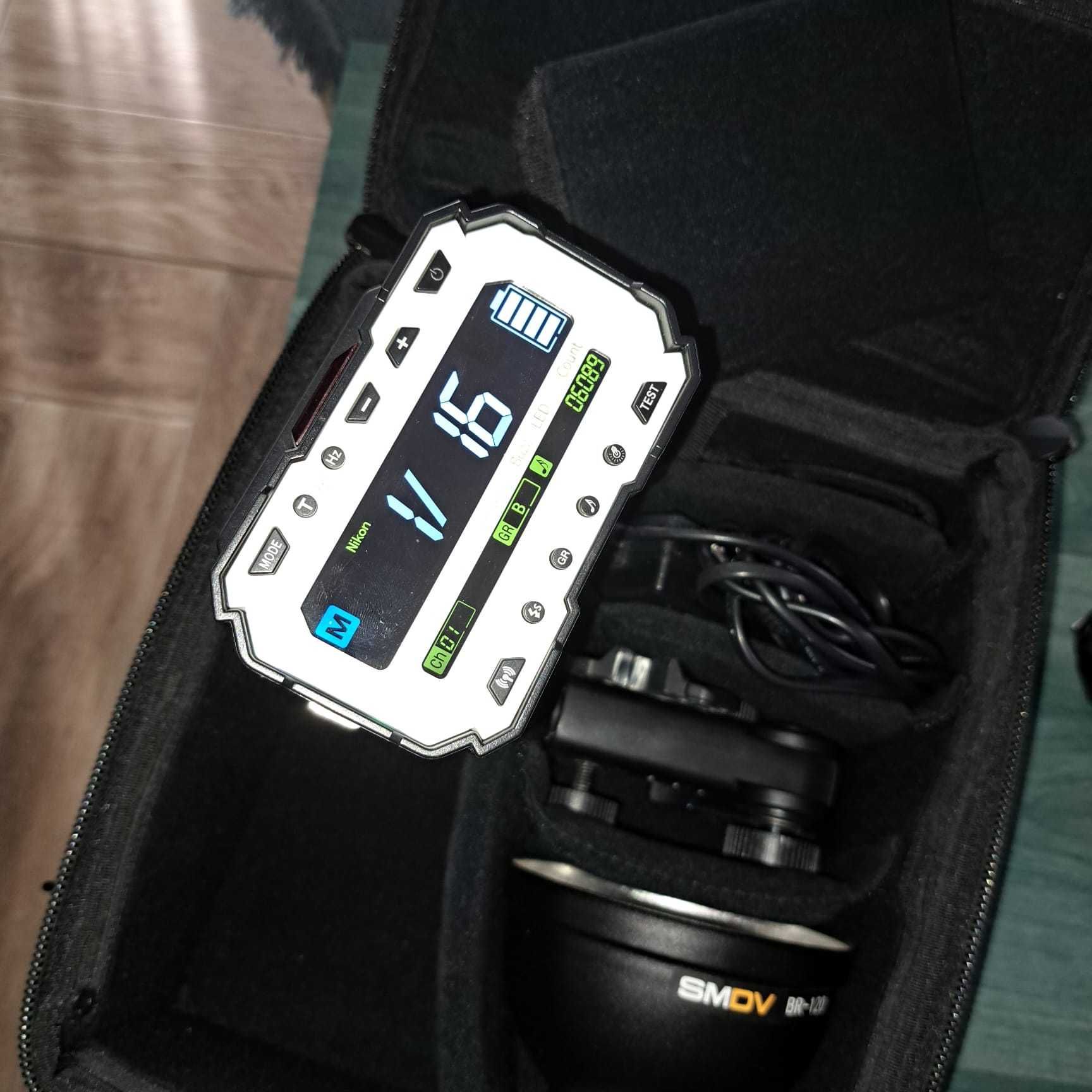 SMDV Briht-360 TTL compatibil Nikon lumini studio