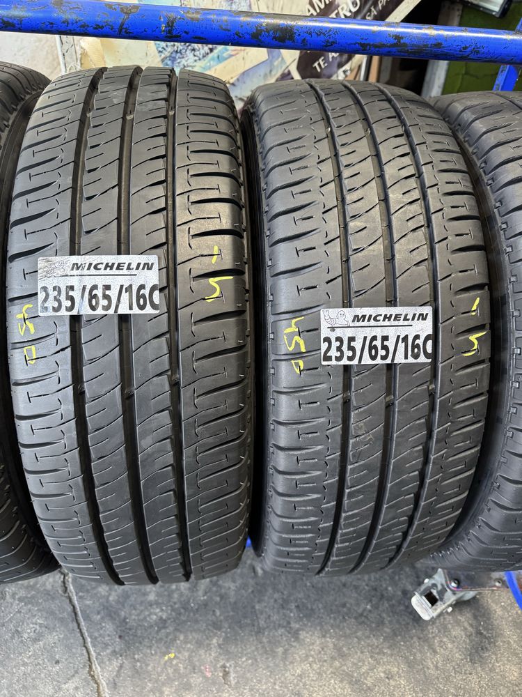 235/65/16C Michelin