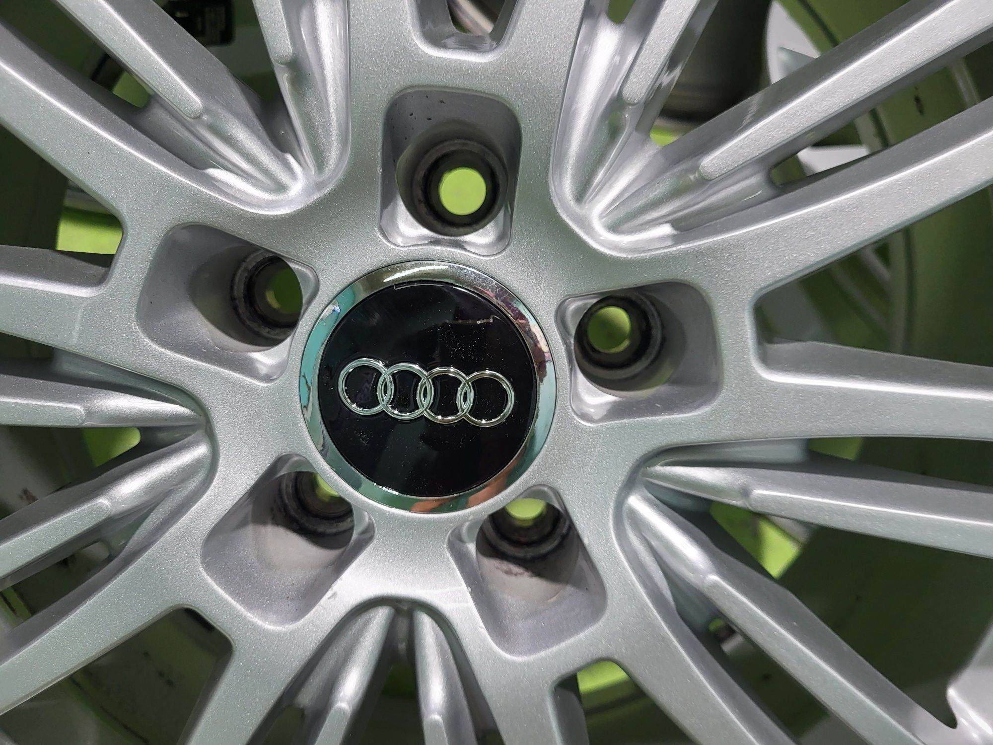 17 5x112 Audi A3 A4 A6 Vw Passat Touran Caddy Skoda 5х112