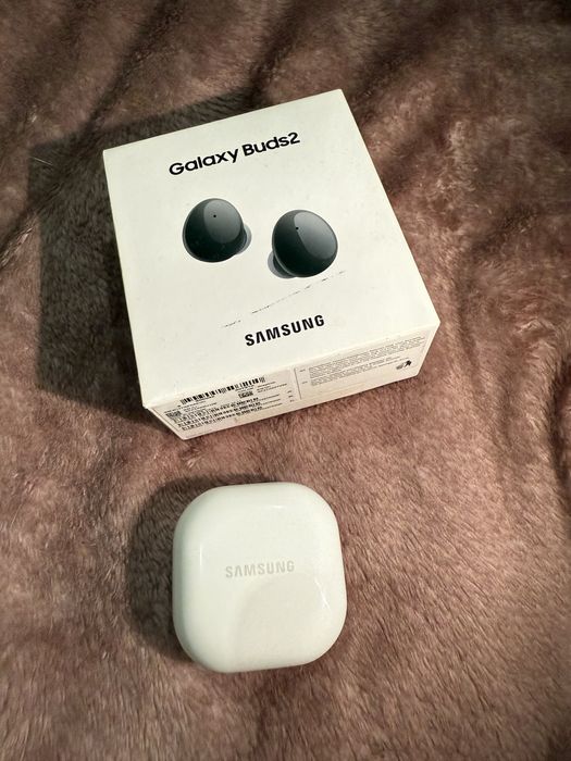 Casti galaxy buds 2