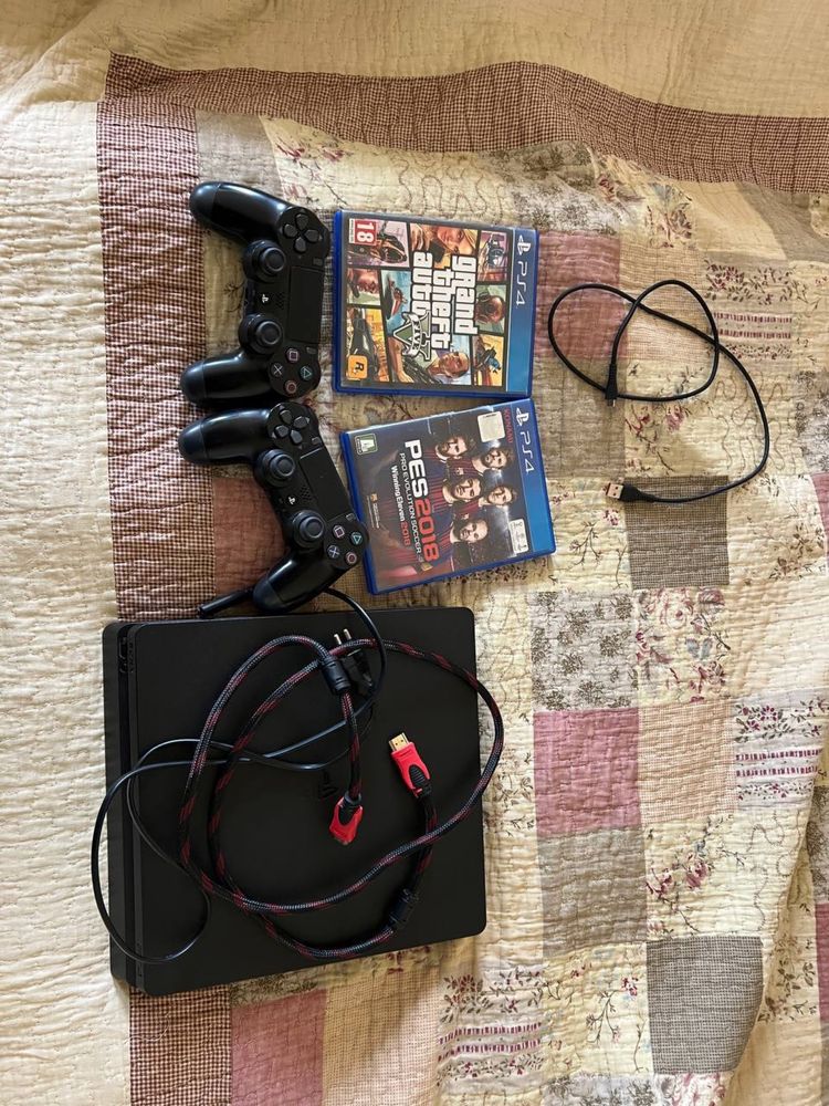 Playstation 4, 1 tb,12 versia