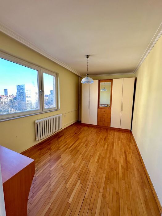 Дава се под наем Четиристаен апартамент в София, Белите брези - 120 кв.м за 700 € - Снимка #11