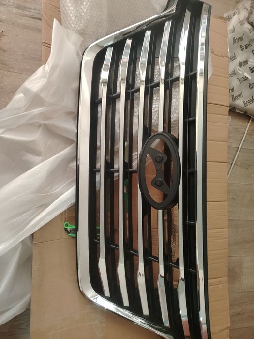 Oldi panjarani Hundai starex hirom