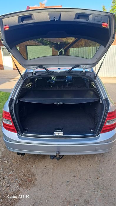 Mercedes Benz C200