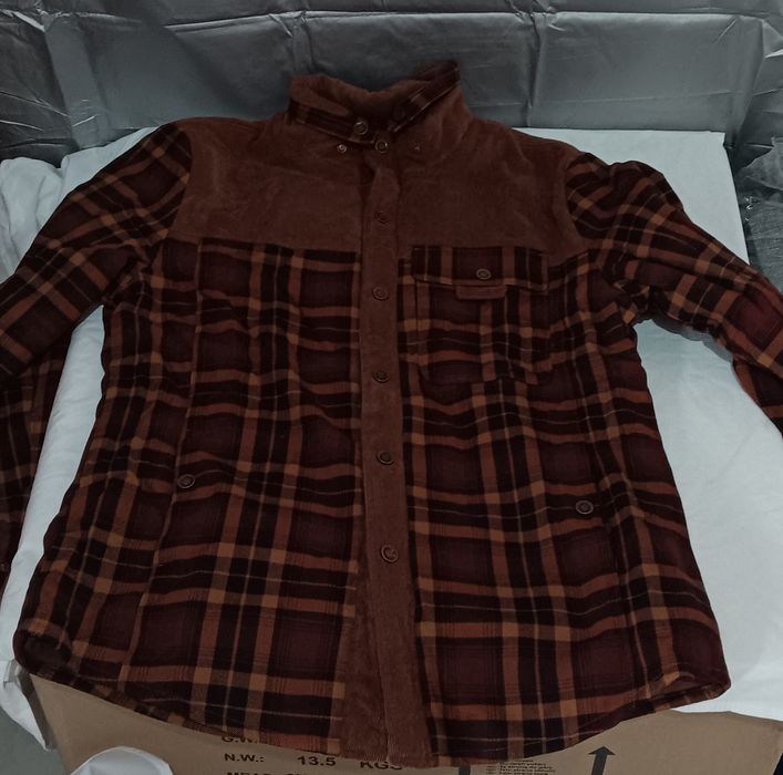 Jachetă căptușită tip flanelă