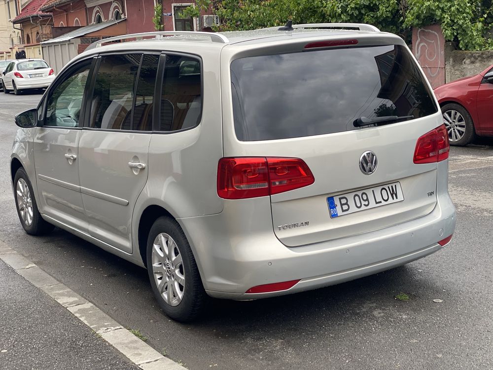 Vw touran 2012 diesel 7 locuri