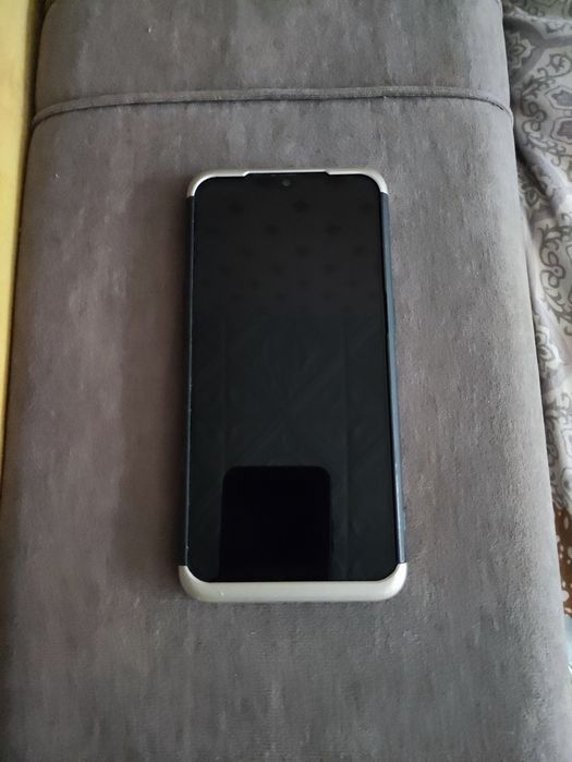 Продаю Oppo rx17 neo