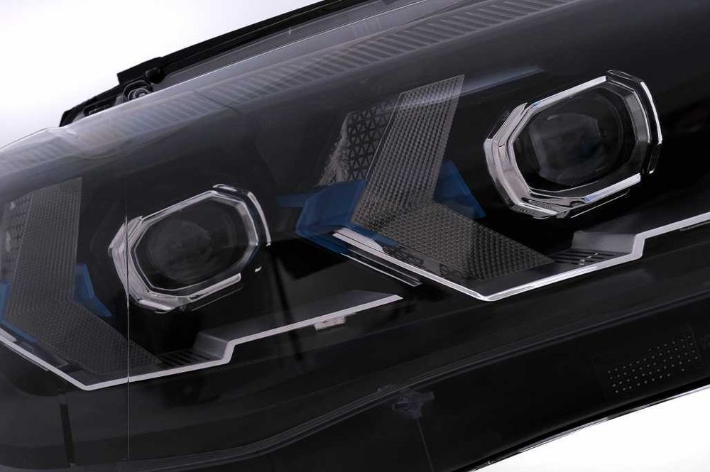 Faruri Full LED BMW X5 F15 (2013-2018) Conv. la G05 Look Negru