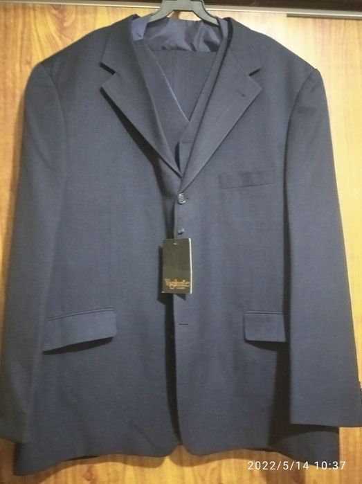 Продам муж. костюм, тройка.
