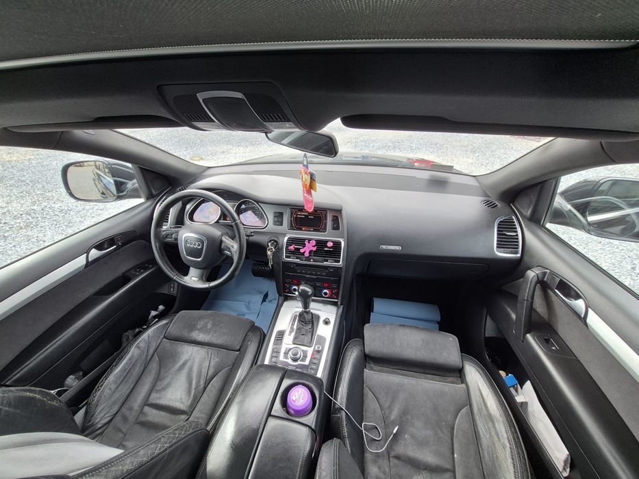 Vând Audi Q7 2007