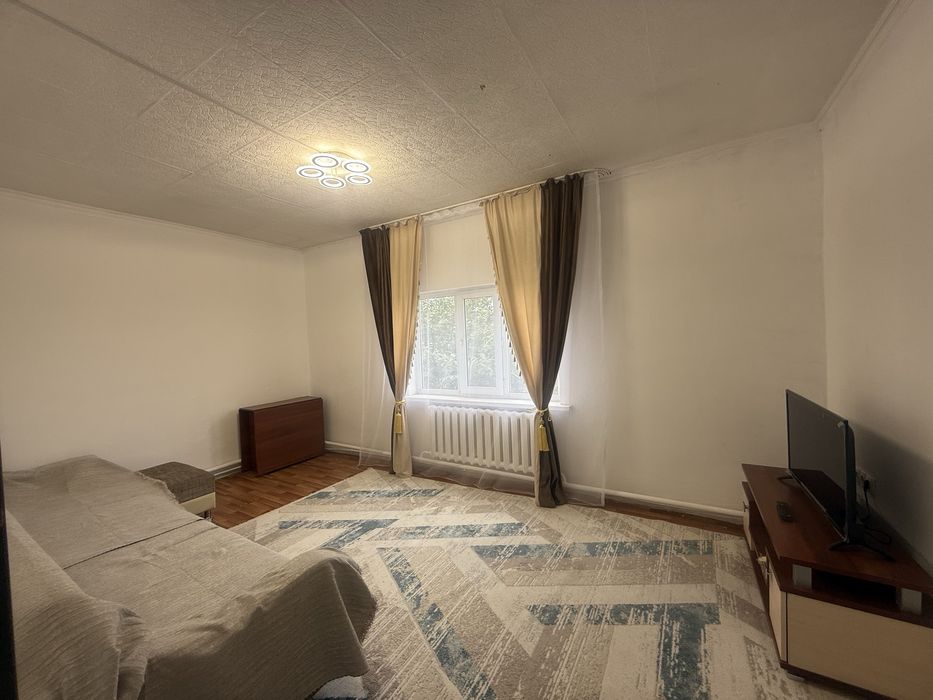 Сдается 2 -х комнатная квартира на длительный срок