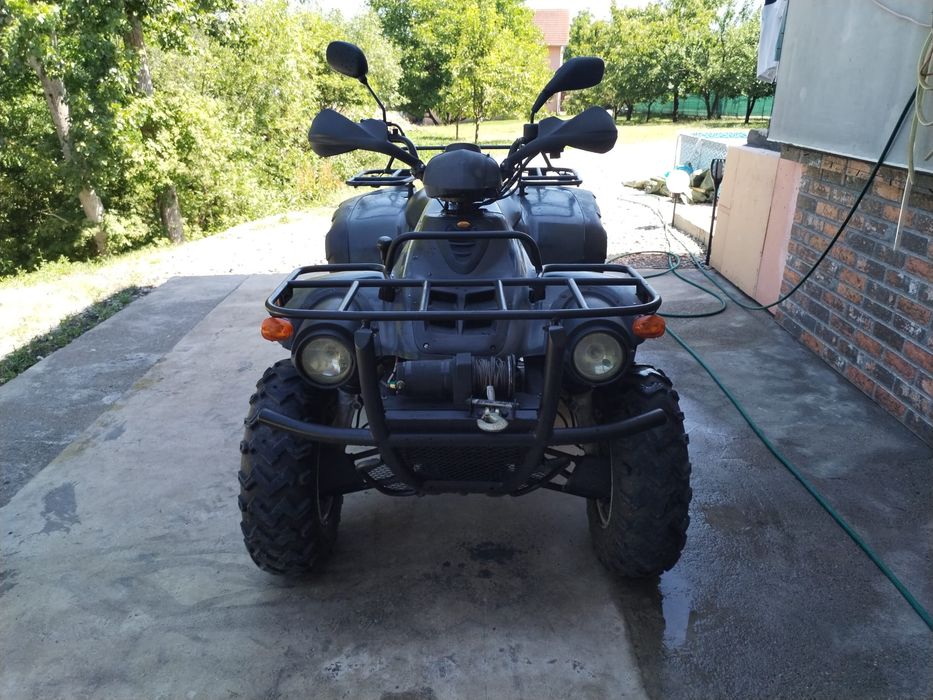Vând ATV Linhai,