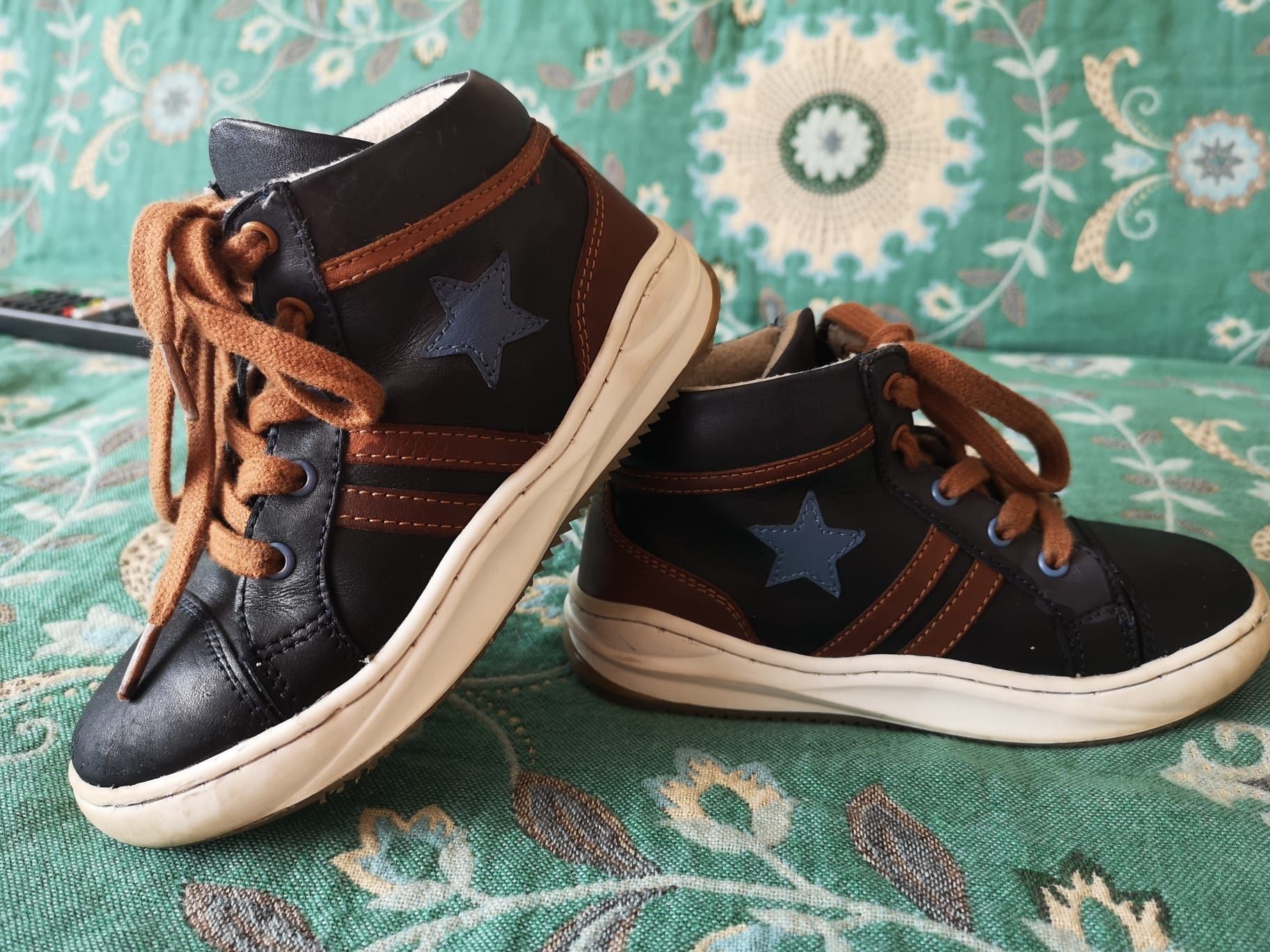 Ghete piele Friboo, marimea 27