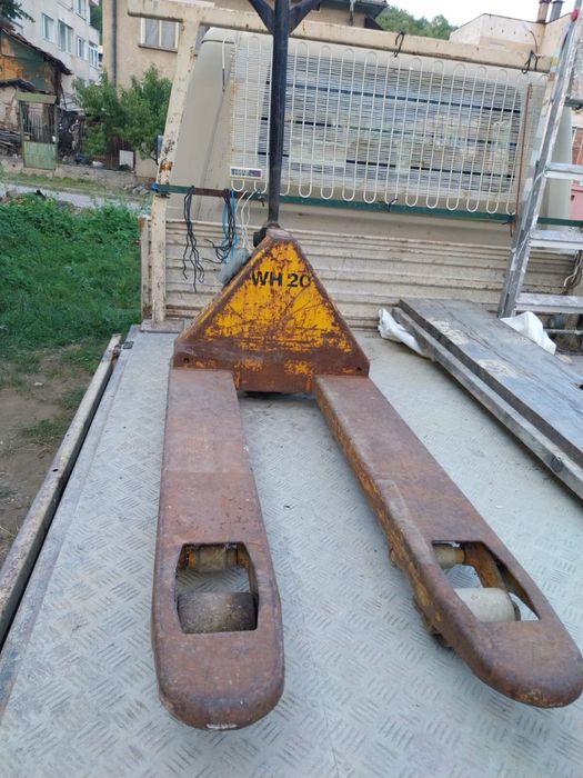 Продавам Палетна количка