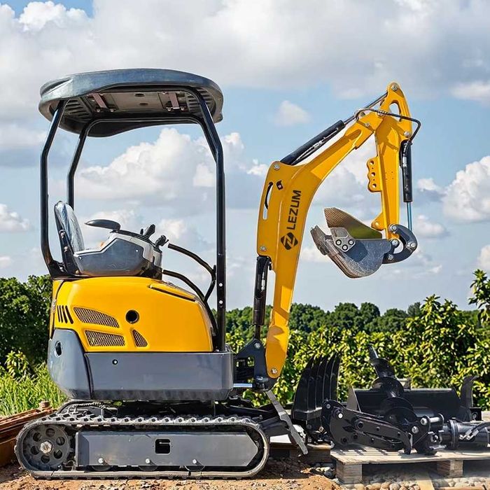 LEZUM Mini excavator pilot cu control electric hibrid Mini excavator