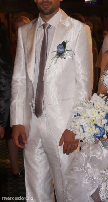 Costum ALB de ginere marca Narman ,MARIME 46 / 700 RON
