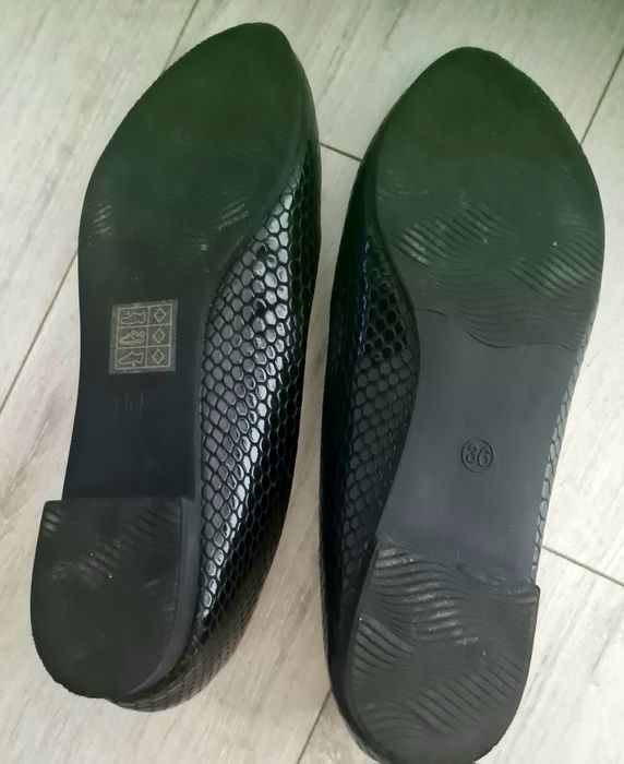 Vand balerini, nu au fost purtati niciodata