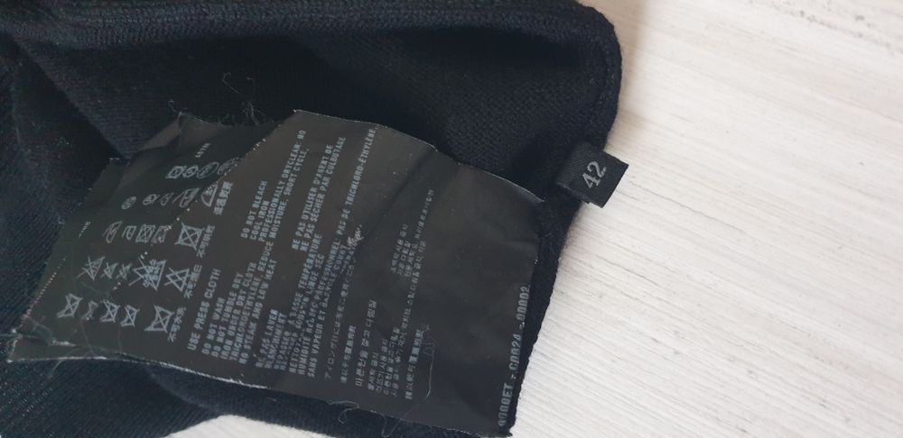 Prada Wool  Cardigan Womens Size 42/ M - L ОРИГИНАЛ! Дамскa Жилетка!