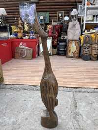 cocostarc sculptat in lemn